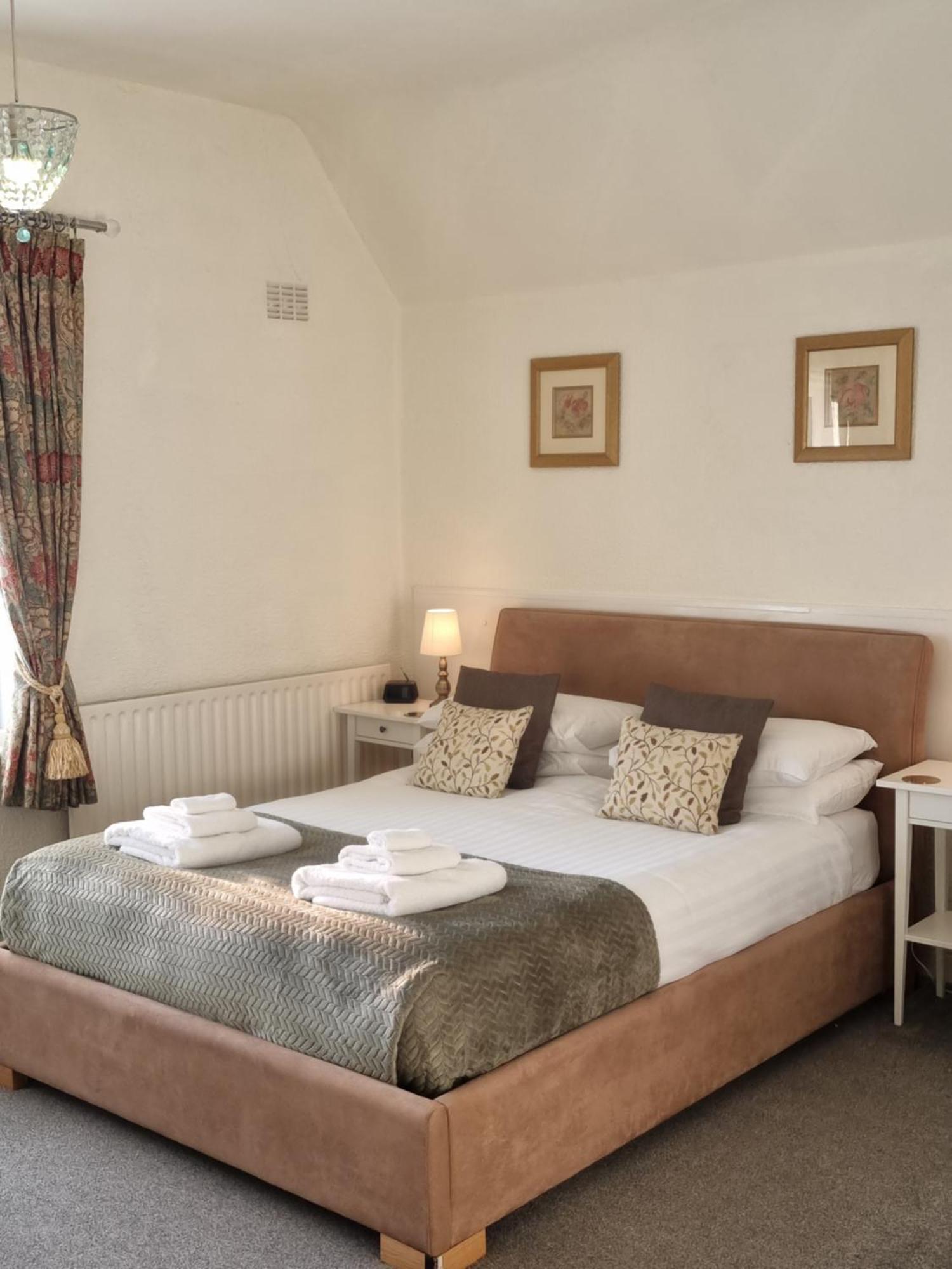 The Cavendish Hotel Scarborough Buitenkant foto