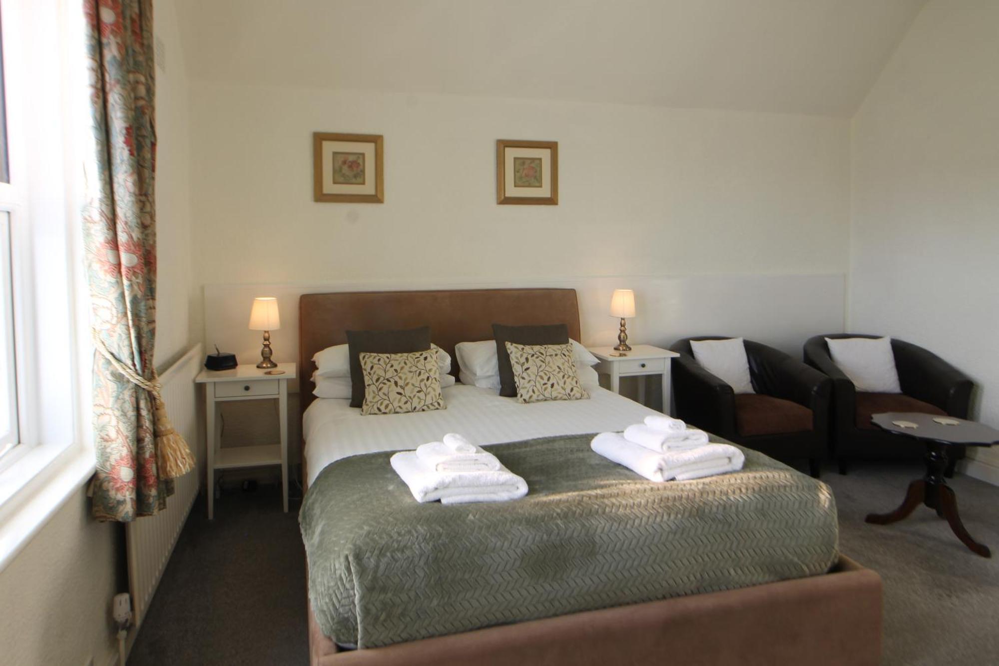 The Cavendish Hotel Scarborough Buitenkant foto