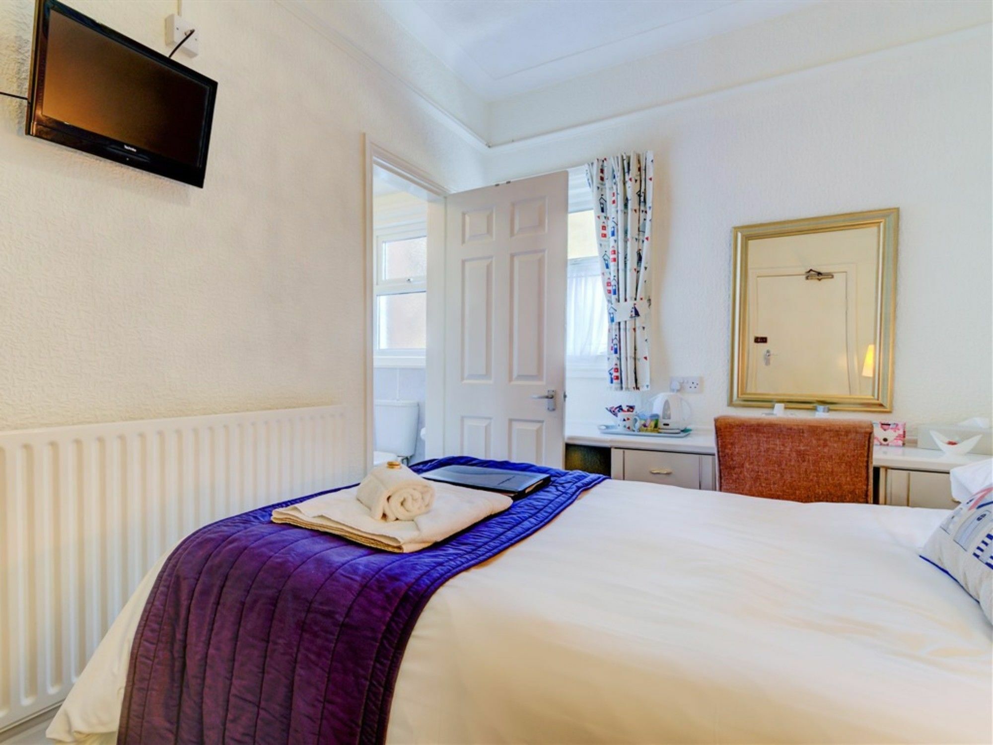 The Cavendish Hotel Scarborough Buitenkant foto
